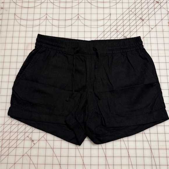 Old Navy Black Linen Shorts - Picture 1 of 4
